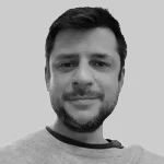 Santiago, Chief Operating Officer de MediaBros